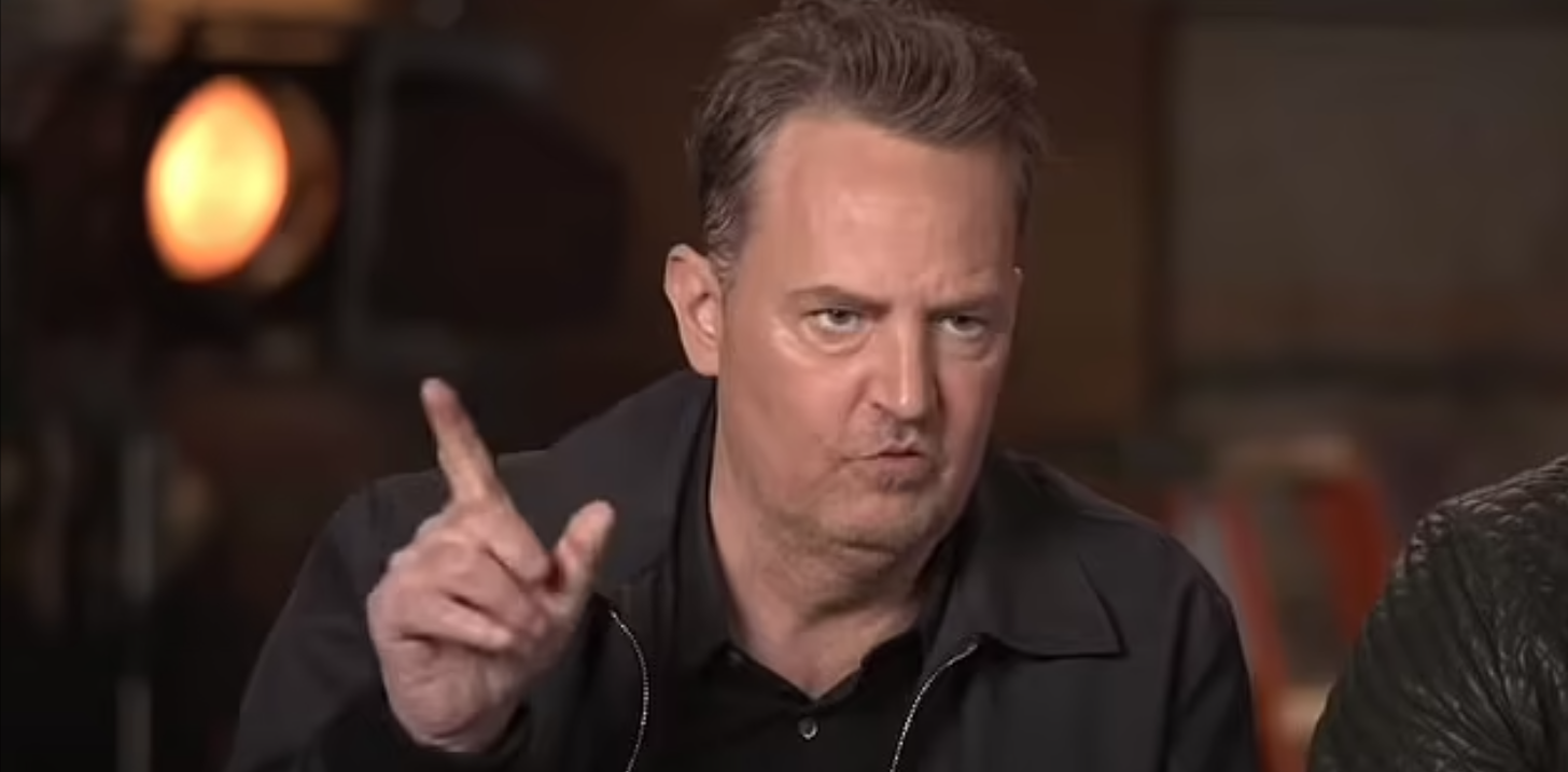 除此之外,在《老友记·重聚》特辑的宣传片中,51岁的马修·派瑞所呈现